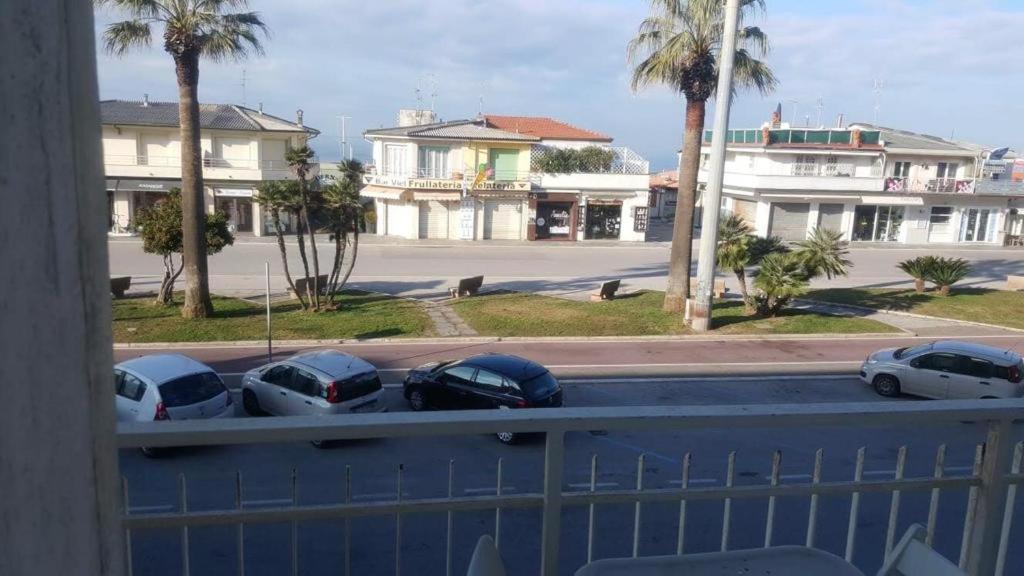 Monolocale Lungomare Viareggio Daire Dış mekan fotoğraf